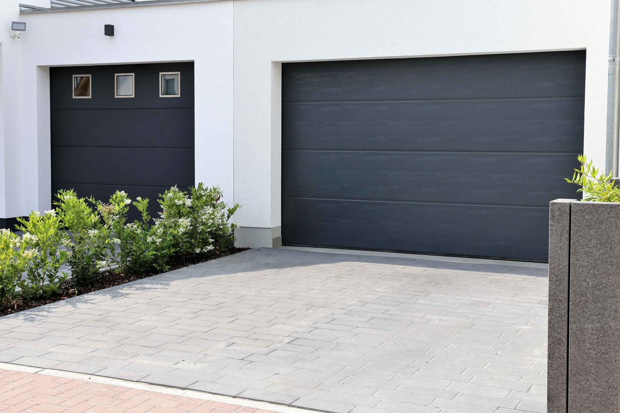 4 Tips To Help Keep Your Garage Pest-Free All Year Round